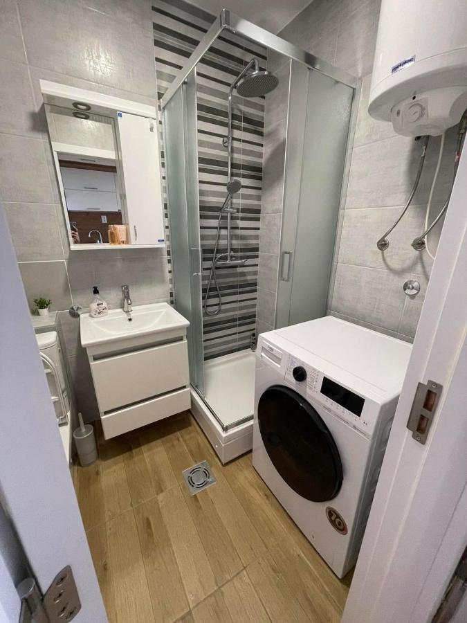 Stella Appartment Нови Сад Екстериор снимка