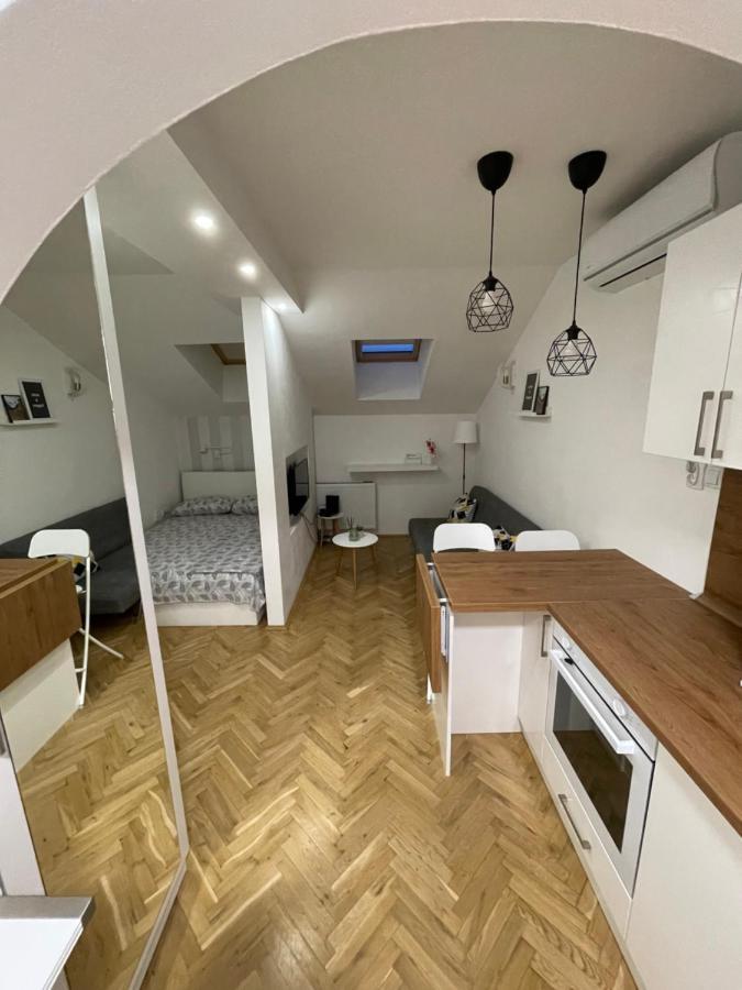Stella Appartment Нови Сад Екстериор снимка