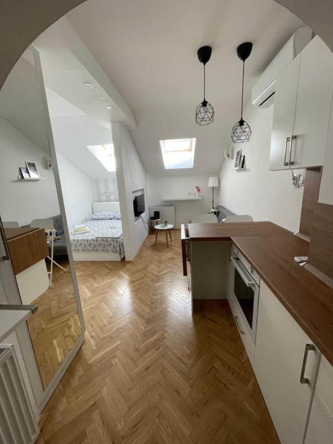 Stella Appartment Нови Сад Екстериор снимка