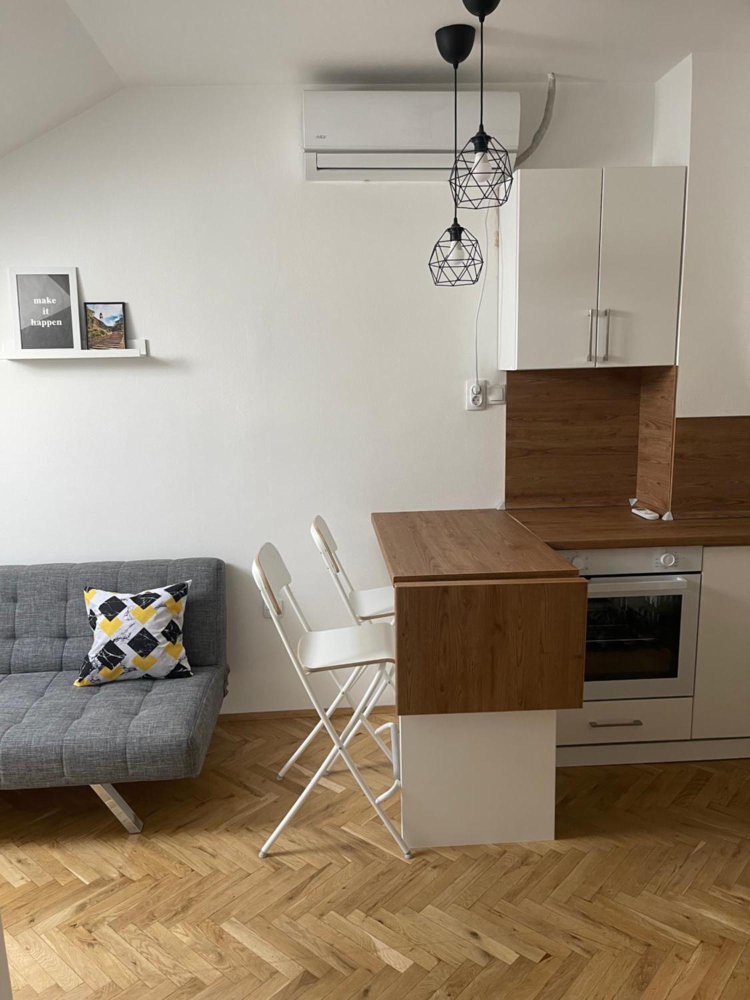 Stella Appartment Нови Сад Екстериор снимка